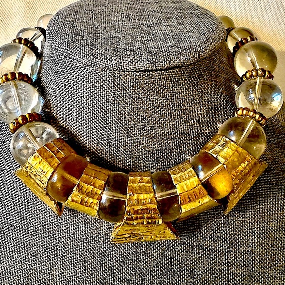 Vintage, MCM CADORO, signed,acrylic/gold tone, chunky necklace sexy MOD Bold ! - Picture 3 of 11
